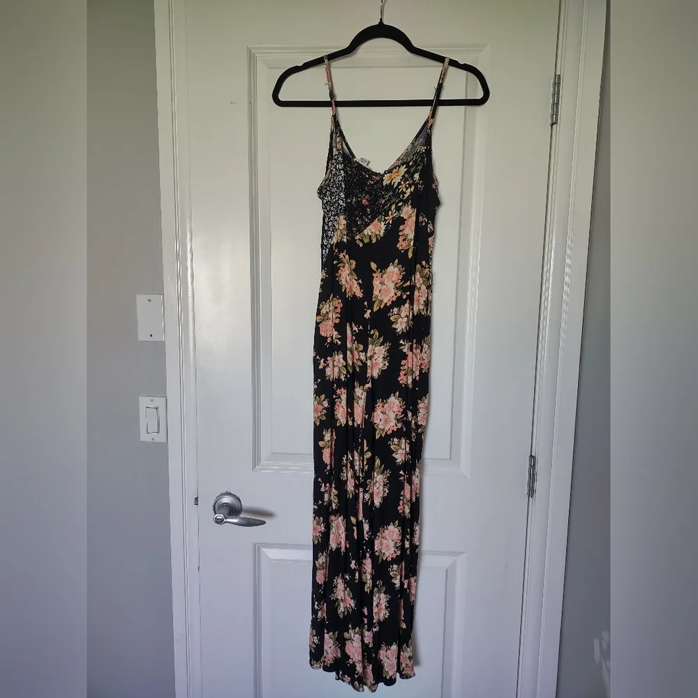 American Eagle Jumpsuit/Romper Black And Pink Floral In Size Small - Picture 5 of 7